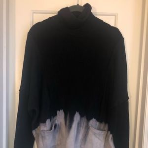 Long sleeve turtle neck sweater